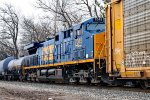 CSX 7045 on M-403